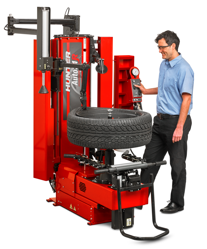 The Auto 34R center clamp tire changer by Hunter